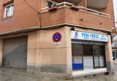 Local comercial en alquiler con 75m² en Begues foto