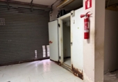 Local comercial en alquiler con 75m² en Begues foto