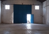 Nave Industrial en venta con 210m² en Tomares, Calle Almoraima, 41 foto
