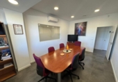 Oficina en venta con 187m² en Cáceres, en la zona de Cáceres el Viejo, Calle Los Romeros foto