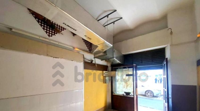 Local comercial