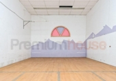 Nau Industrial
en venda
amb 740m² a Santa Coloma de Cervelló, Carrer de Reixach foto