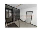 250m² commercial premises for sale in Viladecans, Carrer de Santa Teresa photo