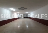 352m² commercial premises for rent in Barcelona, in the area of the Congress and the Indians, Carrer de Puerto Príncipe photo