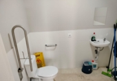 Local comercial en alquiler con 108m² en Granada, en la zona de Barrio de San Antón, Calle CAMINO DE RONDA, 74 foto