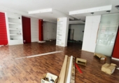 90m² commercial premises for rent in Almuñécar, Avenida CALA photo