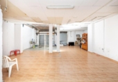 171m² locaux commerciaux pour vente à Armilla, Calle Tierno Galván photo
