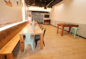 Local comercial en venta con 95m² en Vitoria, en la zona de Arriaga-Lakua foto