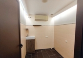 Local comercial en venta con 620m² en Vitoria, en la zona de Judizmendi foto