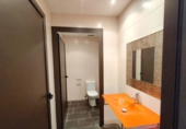 Local comercial en venta con 620m² en Vitoria, en la zona de Judizmendi foto