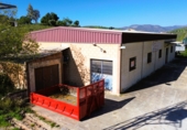 318m² warehouse industrial for sale in Órgiva photo