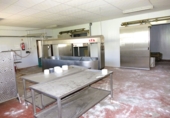 318m² warehouse industrial for sale in Órgiva photo