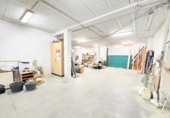 Oficines
en venda
amb 288m² a Ponferrada, Avenida América foto
