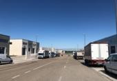 382m² warehouse industrial for sale in Zaragoza, in the area of Cartuja Baja, Calle Albardín photo