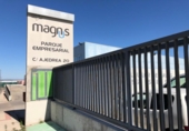382m² warehouse industrial for sale in Zaragoza, in the area of Cartuja Baja, Calle Albardín photo