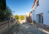 Local comercial en venta con 301m² en Benisa, Calle Sardina foto