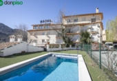 Hotel en venta con 2118m² en Güéjar Sierra foto