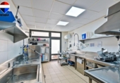 Restaurante en venta con 1090m² en Alicante, Calle Lusitania foto