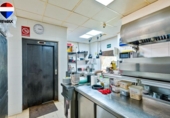 Restaurante en venta con 1090m² en Alicante, Calle Lusitania foto