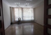 223m² office for sale in Valencia, in the area of Trinidad, Calle Alboraya photo