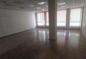 223m² office for sale in Valencia, in the area of Trinidad, Calle Alboraya photo