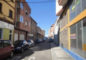 456m² entrepôt industriel pour vente à León, dans le quartier de Armunia, Calle Padre Aniceto Fernández photo