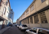 456m² entrepôt industriel pour vente à León, dans le quartier de Armunia, Calle Padre Aniceto Fernández photo