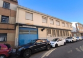 456m² entrepôt industriel pour vente à León, dans le quartier de Armunia, Calle Padre Aniceto Fernández photo