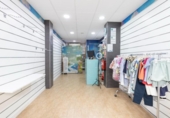 Local comercial
en venda
amb 32m² a Santa Fe, Calle Madrigal de las Altas Torres foto