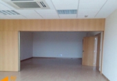 Oficines
en venda
amb 296m² a Burgos, Calle La Bureba foto