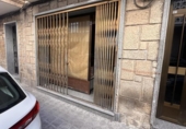 107m² commercial premises for sale in Plasencia, marqués de vadillo, 10600 photo