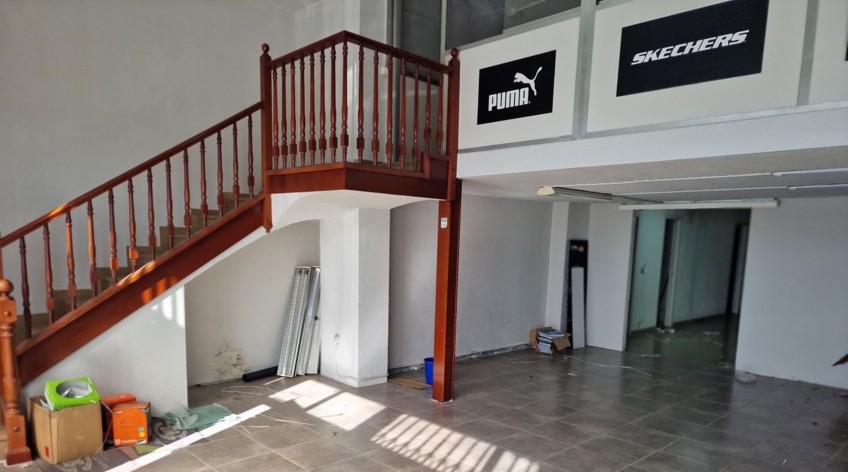 Local comercial