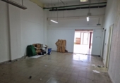Local comercial
en lloguer
amb 182m² a Lleida foto