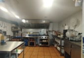 Restaurante en traspaso con 179m² en Badalona, en la zona de Sant Antoni de Llefià foto