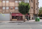 46m² locaux commerciaux pour vente à Grenade, dans le quartier de Quartier de San Antón, Calle Joparticular photo
