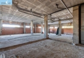 Local comercial en venta con 348m² en Armilla foto