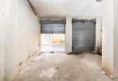 Local comercial en venta con 179m² en Granada, en la zona de Albayda, Calle Ribera del Beiro foto