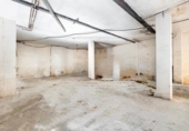 Local comercial en venta con 179m² en Granada, en la zona de Albayda, Calle Ribera del Beiro foto