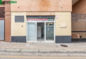 Local comercial en venta con 46m² en Granada, en la zona de Villa Argaz, Calle Torre Quebrada foto