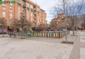 Local comercial en venta con 46m² en Granada, en la zona de Villa Argaz, Calle Torre Quebrada foto