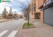 Local comercial en venta con 46m² en Granada, en la zona de Villa Argaz, Calle Torre Quebrada foto