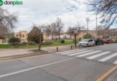 Local comercial en venta con 46m² en Granada, en la zona de Villa Argaz, Calle Torre Quebrada foto