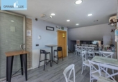 Bar en venta, traspaso con 120m² en Granada, en la zona de Barrio de los Periodistas, Plaza de Andalucía foto