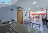 Bar en venta, traspaso con 120m² en Granada, en la zona de Barrio de los Periodistas, Plaza de Andalucía foto