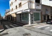 Local comercial
en venda
amb 43m² a Lucena, Calle Alhama foto