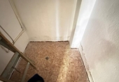 65m² commercial premises for sale in Carlet, Calle de Goya photo