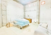 80m² commercial premises for sale in Torrevieja photo