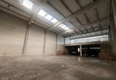 10942m² warehouse industrial for sale in Elche, Calle Nicolás de Bussi photo