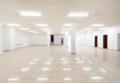 508m² commercial premises for sale in Oviedo, photo