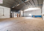 Nau Industrial
en venda
amb 240m² a Jun, Calle Maestro M. Morón Mochón foto